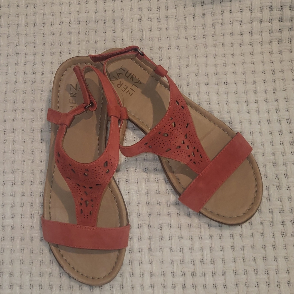Naturalizers suede Sandals